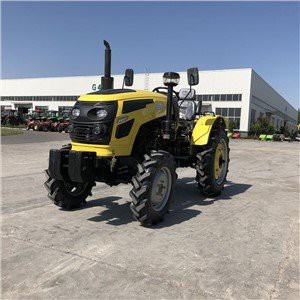 Traktor 30 Hp 4WD